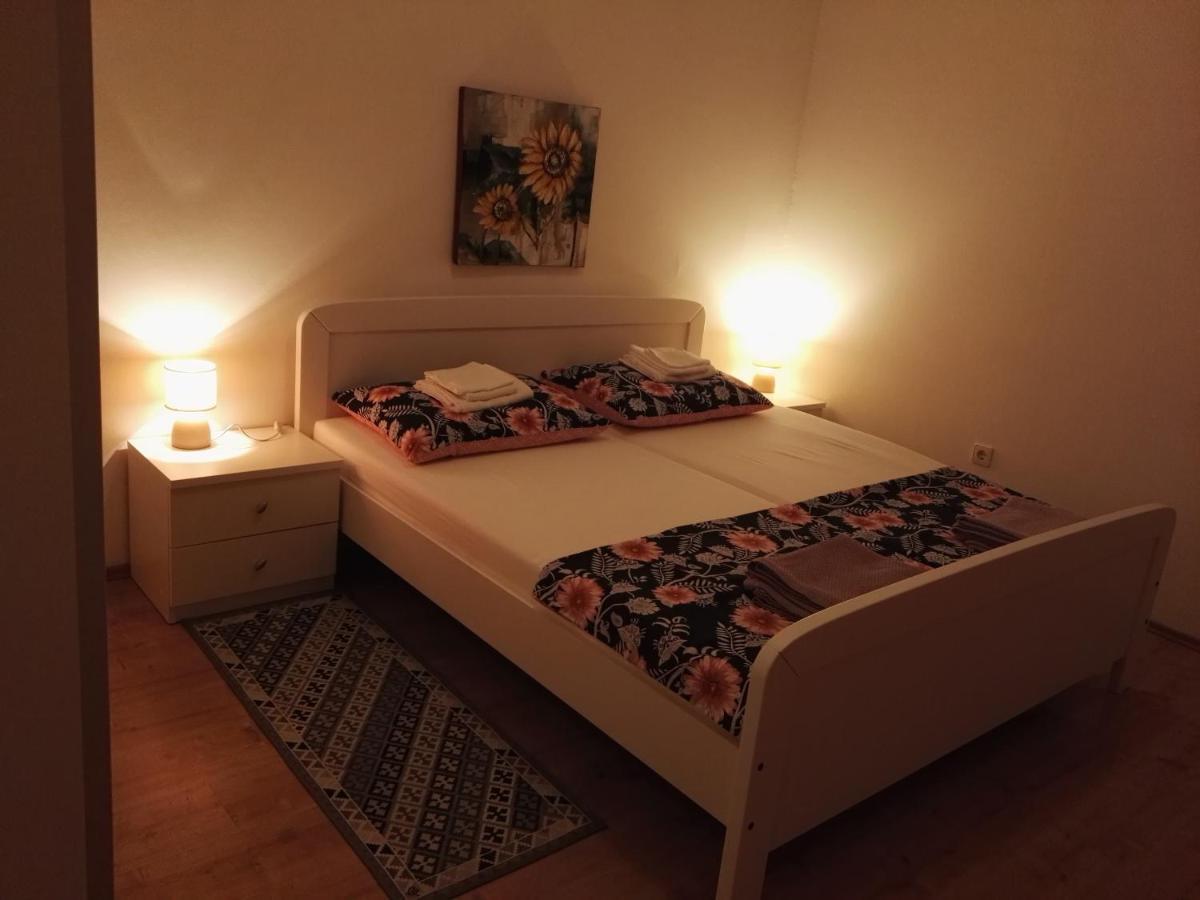 Mara Lejlighed Pula Eksteriør billede